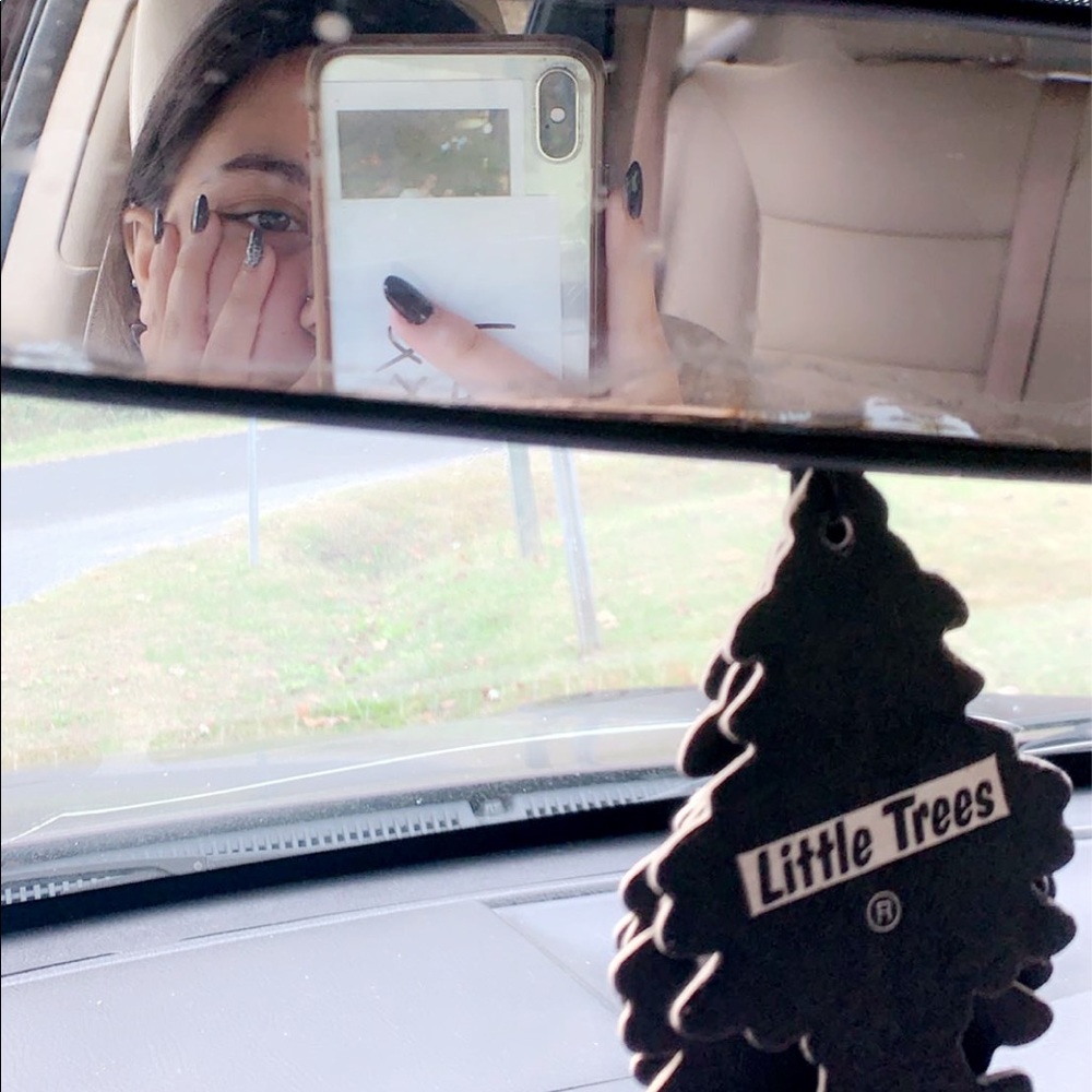 Meet your Posher, Jax